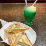 Coffee Kizoku - 烤三明治與汽水浮冰