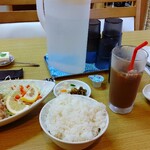 錦町のすぅーさん家 - 本日のランチ全貌♪ バジル&チーズとコブソース