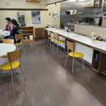 温泉ラーメン八方美人 - 内観