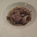 Itsuki - 肉詰めラビオリ　サマートリュフ　マイタケスープ