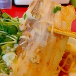 らぁ麺屋 武市商店 - チャーシューリフト！