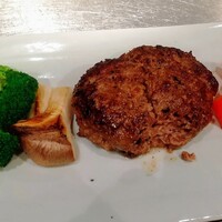 キャラバン - ハンバーグセット