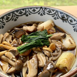 手打蕎麦いちむら - きのこそば（冷） 十割蕎麦に変更