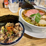 手打式超多加水麺 ののくら - 特製中華そば＋チャーシューご飯