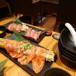 Yakiniku Sakaba Tomosankaku Hanare - 