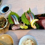 Sabagin - 鰹、シメサバ、刺身、あぶり鯖、ゴマ和え。シメサバはアッサリめ