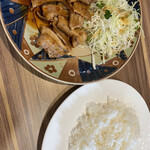 キッチン ムロオカ - 豚の生姜焼きとライス