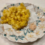 旬菜 おぐら家 - とうもろこしのかき揚げ