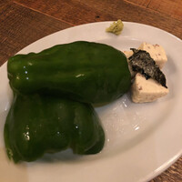 カルネジーオ イースト - 