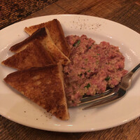 カルネジーオ イースト - 