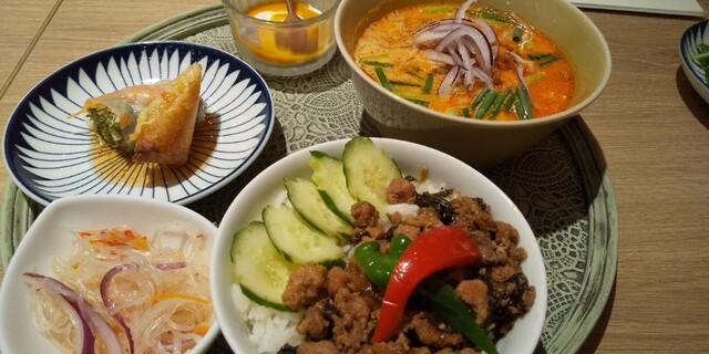 Rice People Nice People Nagoya St Area Thailand Cooking Tabelog