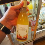 Karuizawa Hotchi Ichiba - Shinshu Apple Sparkling Juice!