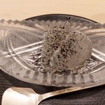 はらまさ - 黒ごまアイス