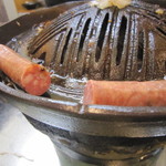 札幌成吉思汗 しろくま - 羊のソーセージ　2本　600円
      
      
      