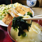 Tsubo Hachi - 味噌汁の具材