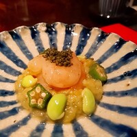 賛否両論 - ⚫赤茄子のたたき　甘海老の黄身醤油和え