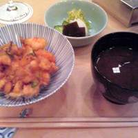 てんぷら 山の上 Roppongi 東京ミッドタウン店 - 天丼やでぇ