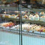 アテスウェイ - ショウケース