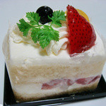 cake & cafe Ecrin - ショートケーキ420円　（’’