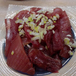 かんむりや - マグロのすき身150円