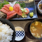 まぐろ丼　加一 - 