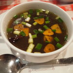 ザ　カウボーイハウス - ニンニクと赤唐辛子のスープ！