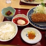 とんかつこいで - ロースかつ膳、