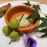 銀座 大石 - 鮎はこちらのなんかのタルタルで頂きます♪新銀杏も大きくて美味しいっ！