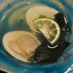 博多おでんと自然薯 よかよか堂 - ハマグリのおでん