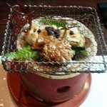 温坐 - かなとふぐと山芋、ナマコの内臓、椎茸のあられ焼き