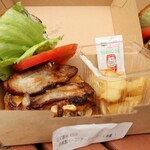 マンチズ バーガー シャック - 