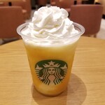 STARBUCKS COFFEE - GO パイナップル フラペチーノ