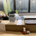 てんぷら天松 日本橋店 - アスパラガスは立てて保管