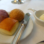 マダム・トキ - パンとバター