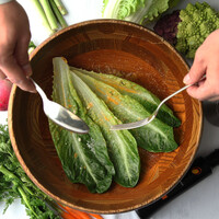 旬の阿波野菜を使ったシーザーサラダ