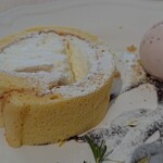 kitchen hitotogohan - ロールケーキ