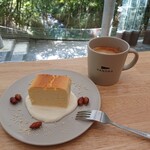 PANORA kitchen of the seasons - チーズケーキ、ラテ