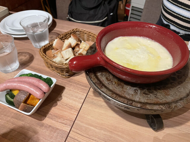 アトリエ ド フロマージュ ピッツエリア店 Atelier De Fromage 軽井沢 ピザ 食べログ