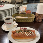 GRILL BURGER CLUB SASA - 『ホットドッグプレーン¥650』
      『Hot Coffee¥270』