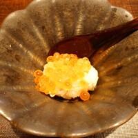 神楽坂 よこ田 - いくらと黄金いくらの小丼
