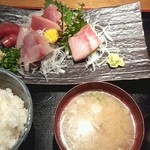 梅月 - (ランチ)日替り御膳（めじ鮪、鯵、鰤）