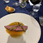 ロテル　デュ　ラク - 近江牛、サラダごぼう、発酵カブの茎