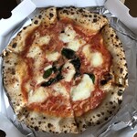 Pizzeria ALLORO - マルゲリータ（テイクアウト、ドリンクなし、１，１００円）