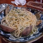 心粋厨房 獬 - 活けあさりと青しそのパスタ