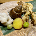 食堂こなん - 八寸 三河鱧皮目焼き 梅貝 銀杏素揚げ 丸十レモン煮 舞茸天 