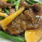 餃子屋 満園 - このお肉が美味しい～。