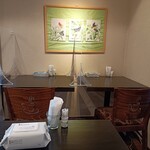 カフェ マリポーサ - お一人様席がメイン