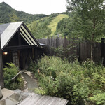 Red wood Inn - 丸太の露天風呂からの景色　　まみこまみこ