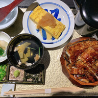 炭焼きうなぎ・かしわ 登河 - 