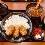 とんかつとカツカレーの店 キセキ食堂 - ヒレカツ+カレー